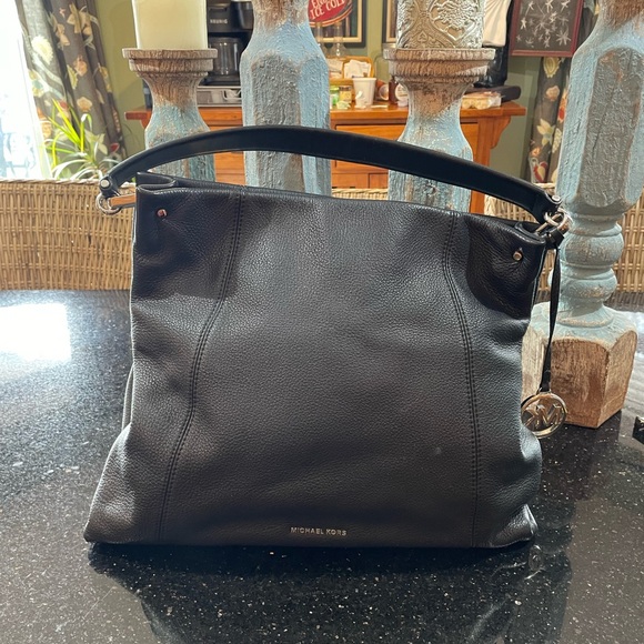 Michael Kors black soft leather hobo handbag - Picture 2 of 15